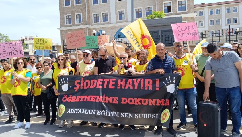 Adıyaman'da Öğretmenler Tepki İçin İş Bıraktı