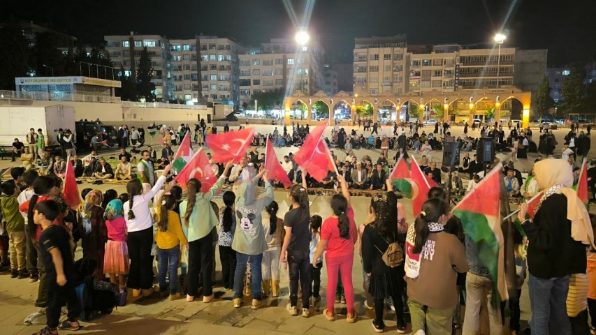 Şanlıurfa’da İHH Gazze İçin Nöbette