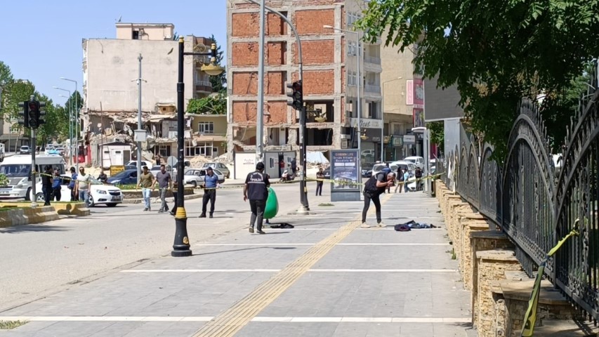Fünye İle Patlatılan Çantada Kıyafet Çıktı