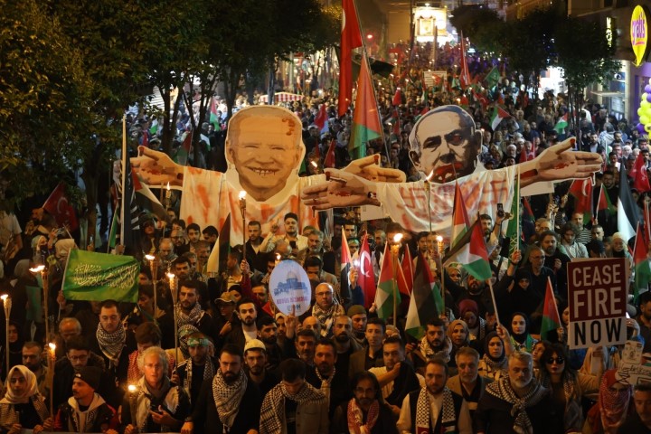 On Binlerin Katılımıyla Büyük Gazze Yürüyüşü