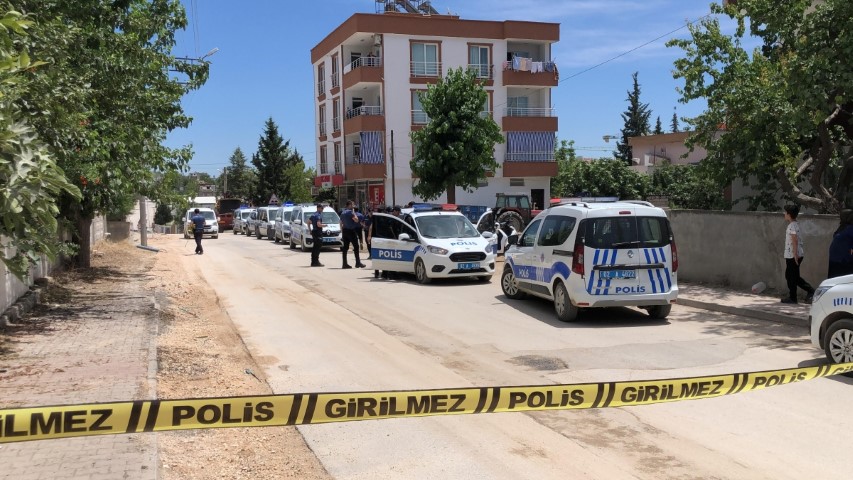 Adıyaman'da Husumetlisinin Boğazını Kesti