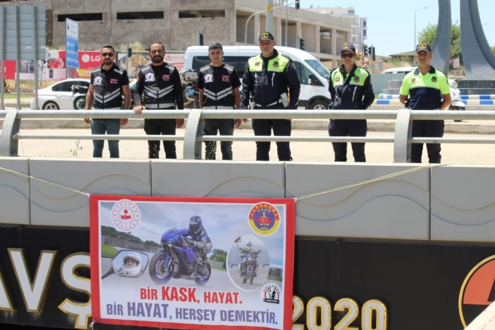 Motosiklet Grubundan Farkındalık Etkinliği