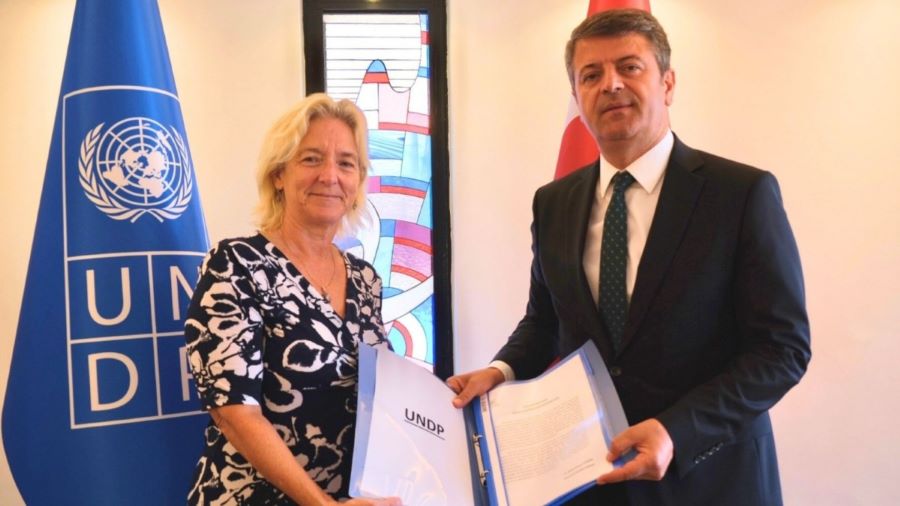Tutdere UNDP Temsilcisi Vinton İle Bir Arada