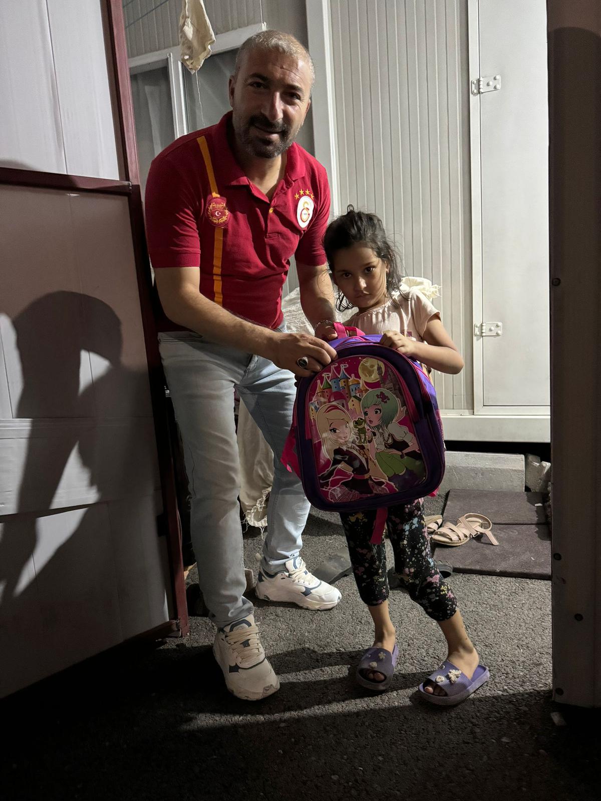  Adıyaman'daki Çocuklara Eğitim Desteği