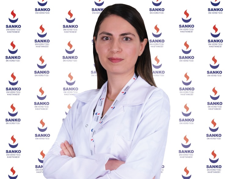 “Anne Sütü Bebeğin Gelişmesi İçin Önemlidir