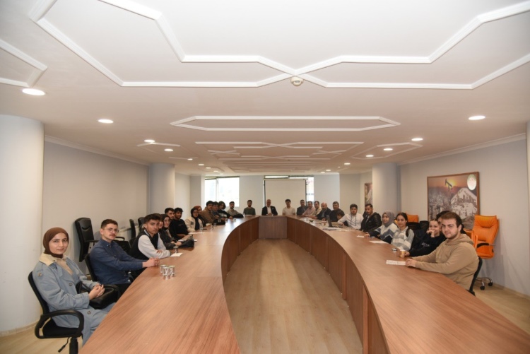 Adıyamanlılar Vakfı Burs Mülakatı Sona Erdi