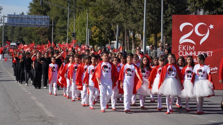 Adıyaman’da Cumhuriyet’in 101. Yılı Kutlandı
