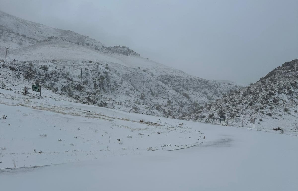 Nemrut Dağı Beyazlara Büründü