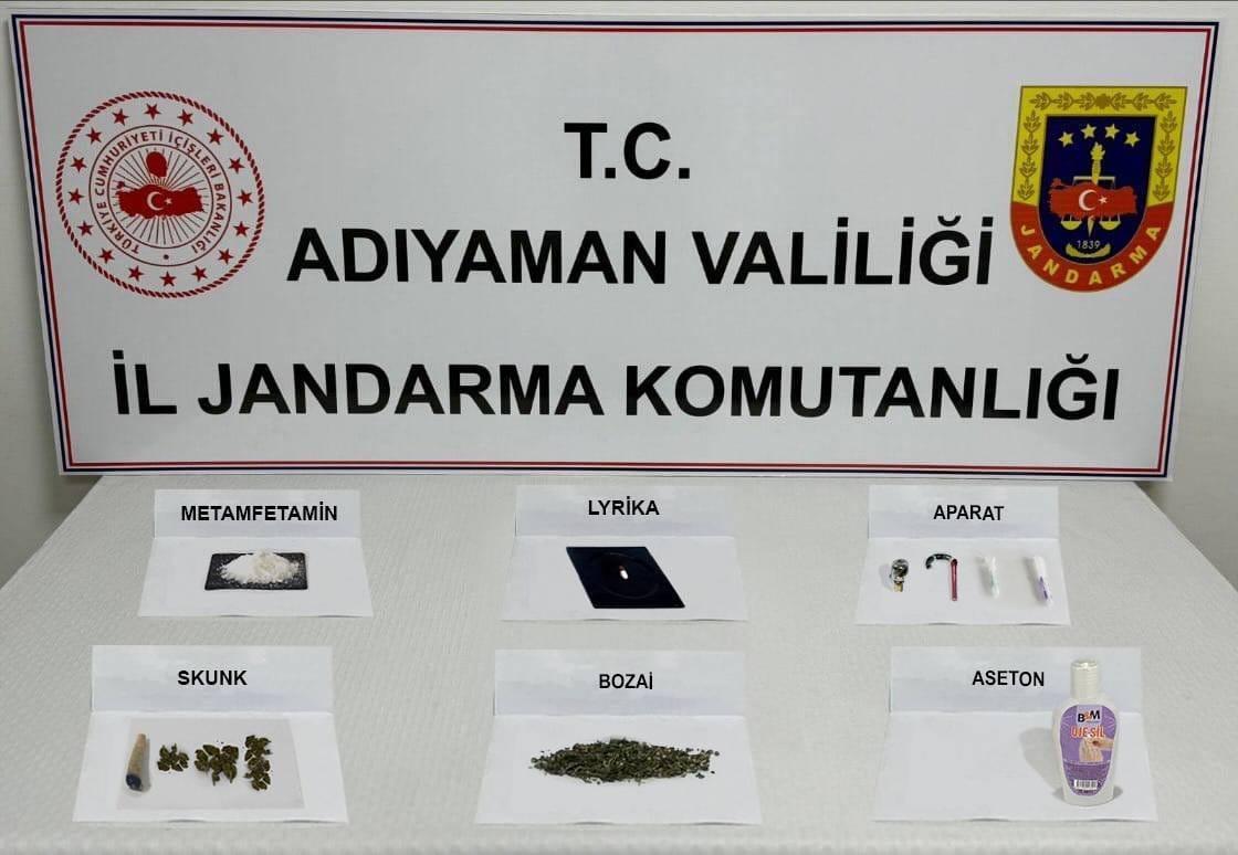 Jandarmadan Uyuşturucuya 17 Gözaltı