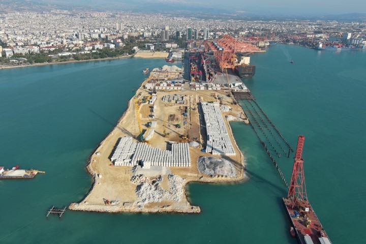 Mersin Limanı Kapasitesi 1 Milyon TEU Artacak