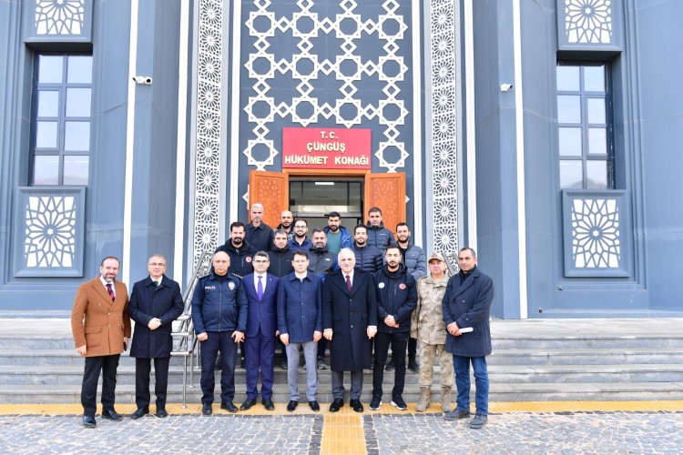 Valisi Zorluoğlu, Çüngüş’e Ziyarette Bulundu