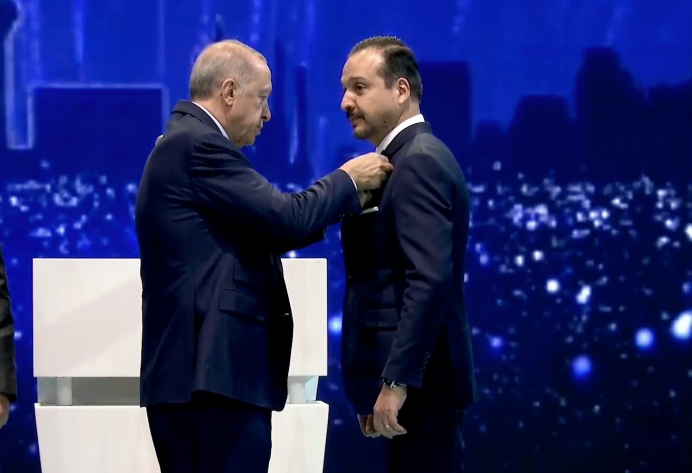 Kürşad Zorlu, AK Parti'ye Katıldı