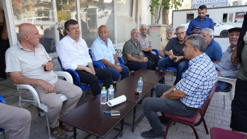 Başkan Tutdere'den Esnafla Kahvaltı