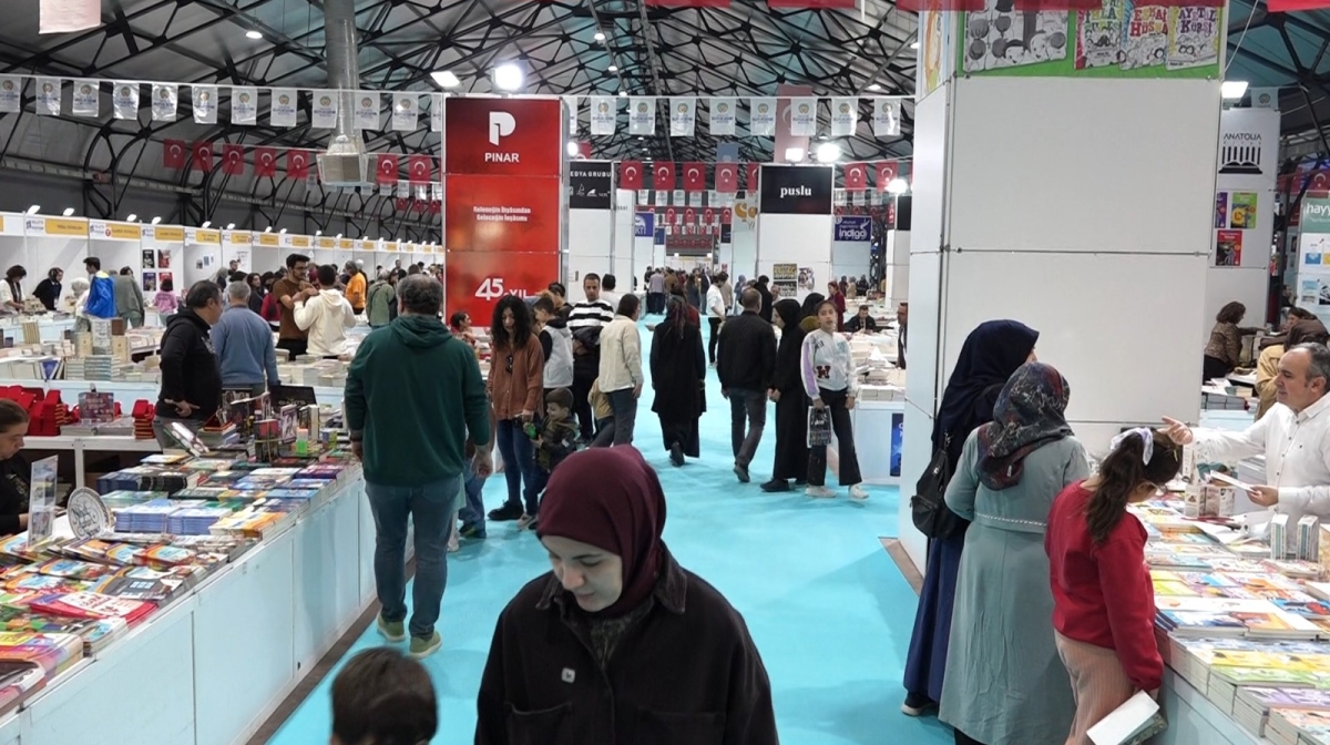 Malatya’da kitapseverler 11. Anadolu Kitap Fuarı’nda buluştu