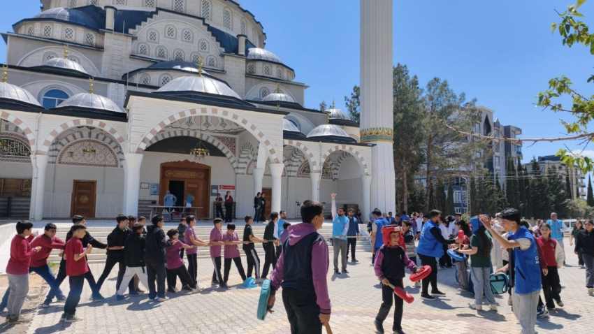 ÇEDES Şenliği Renkli Anlara Sahne Oldu