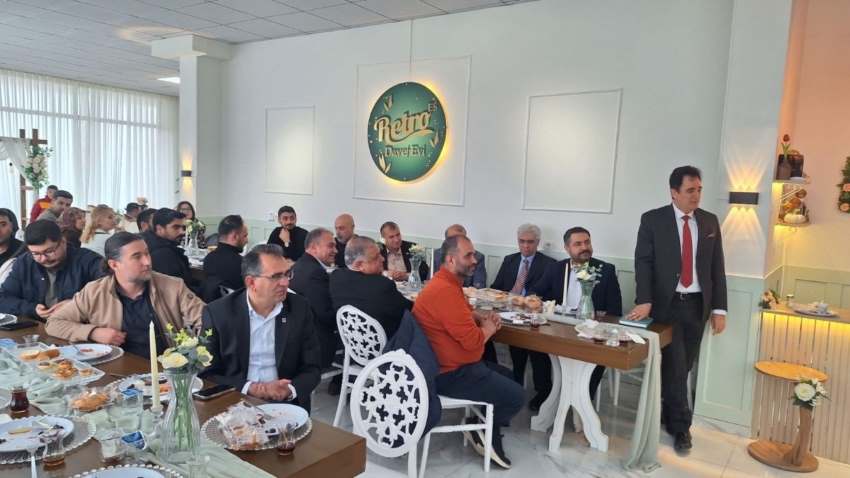 Adıyamanlılar Eskişehir’de Kahvaltıda Buluştu