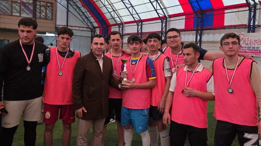 Gölbaşı’nda Gençlerin Futbol Heyecanı Finalle Taçlandı