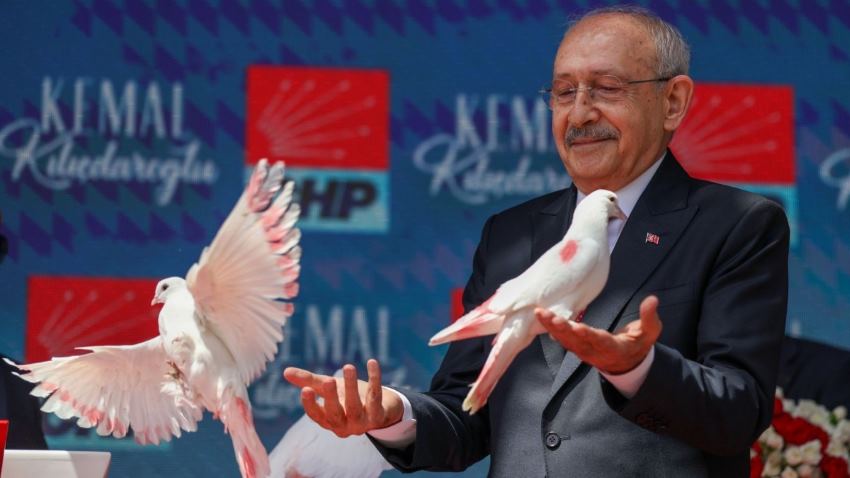Kılıçdaroğlu’ndan Bayram Günü Sert Mesajlar: Bu Kavgayı Yeniden Başlatıyorum