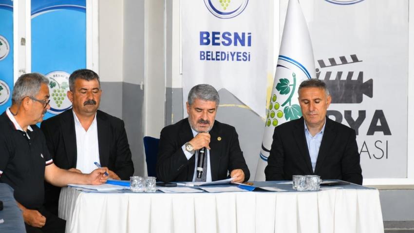 Besni Belediye Meclisi Toplandı: Hizmet ve Yatırımlar Masaya Yatırıldı