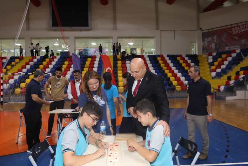Adıyaman'da Gençler Sporun Kardeşlik Ruhunda Buluştu