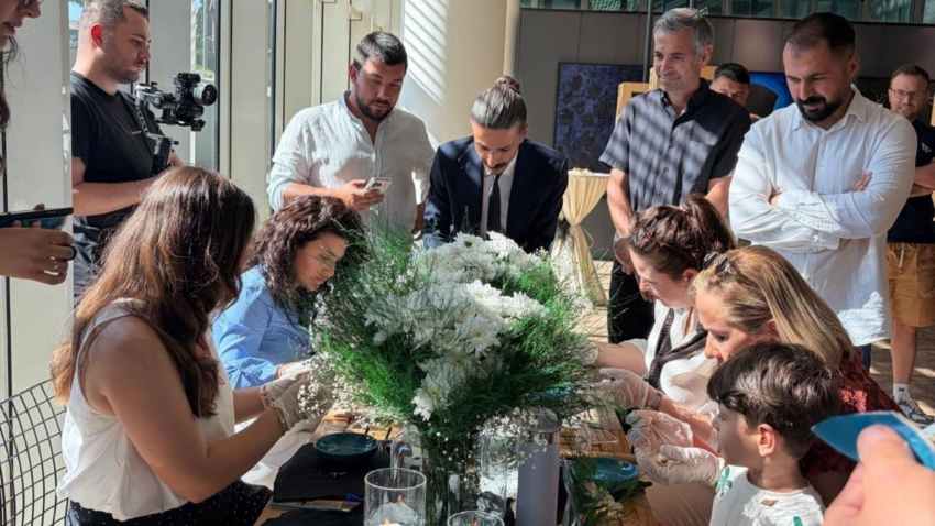 Kırılanın Değil, Yeniden Doğanın Sergisi