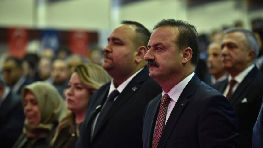 Anahtar Parti: İzmir’den Yükselen Ses Yeni Dönemin Habercisi