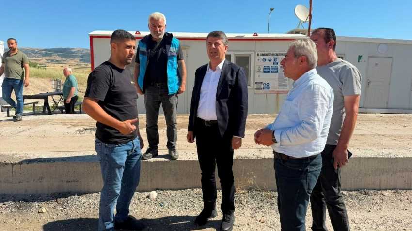 Tutdere Asfalt Plentinde İncelemelerde Bulundu: Üretim Öz Kaynaklarla Sürüyor
