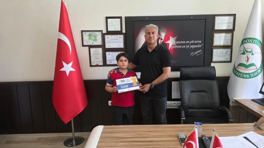 Minik Ellerden Büyük İyilik