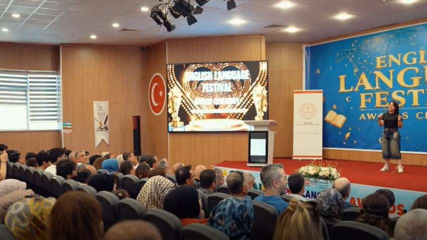 Adıyaman’da İngilizce Festivali Finali: 264 Okuldan 1.509 Öğrenci Katıldı
