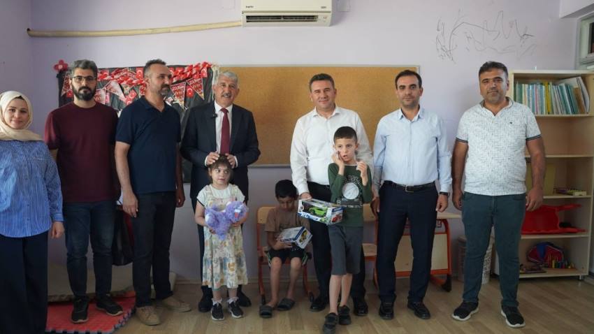 Hallaç’tan Özel Çocuklara Moral Dolu Ziyaret