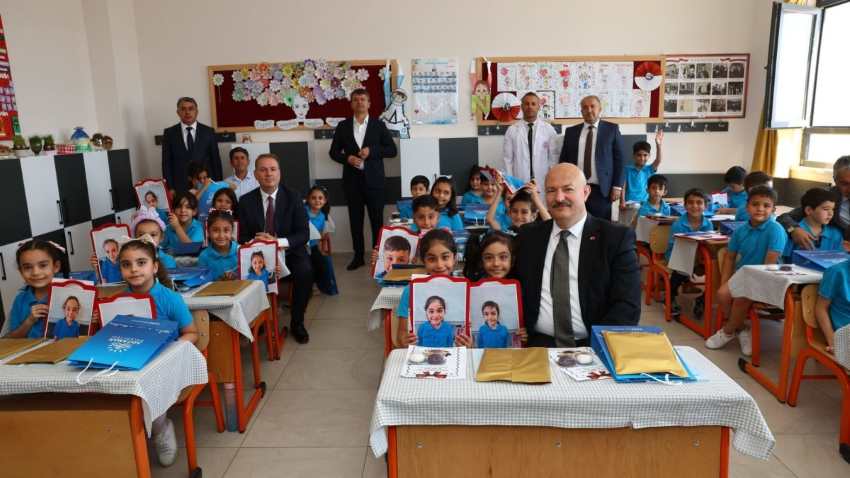 Adıyaman'da 154 Bin 927 Öğrenci Karne Alarak Yaz Tatiline Girdi