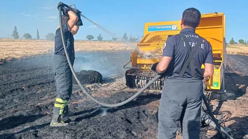 Hasancık'ta Balya Makinesi Alevlere Teslim Oldu