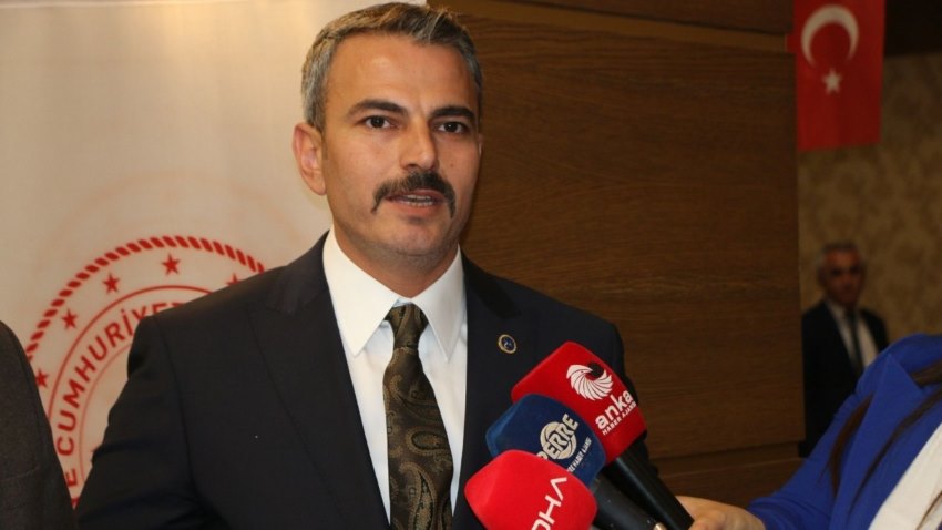 MHP'den belediyeye sivrisinek çağrısı