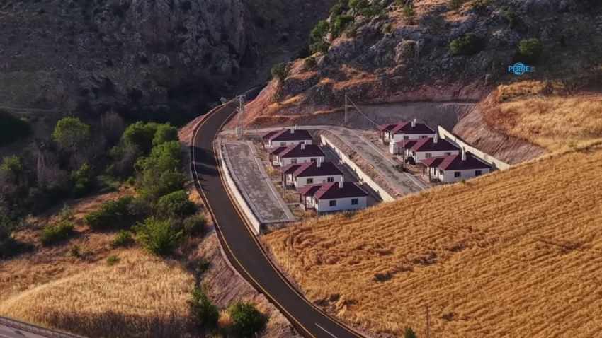 Kahta'da 50 kilometrelik asfalt hedefinde sona yaklaşıldı