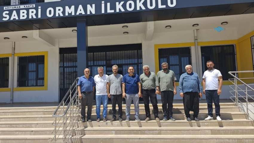 Adalı Hiniç Derneği'nden okul ziyareti