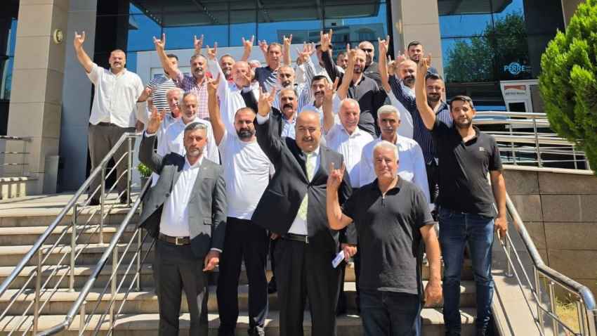 MHP Kahta İlçe Başkanı Turan mazbatasını aldı
