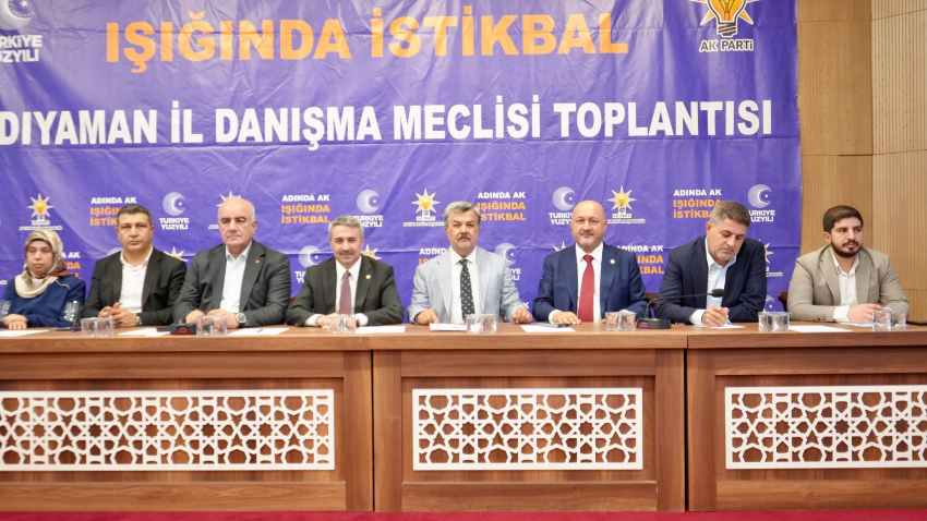 AK Parti Adıyaman'da birlik mesajı: Yol haritası masaya yatırıldı