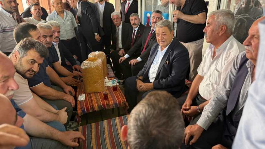 Fendoğlu, Adıyaman Tütün Pazarı'nı ziyaret etti