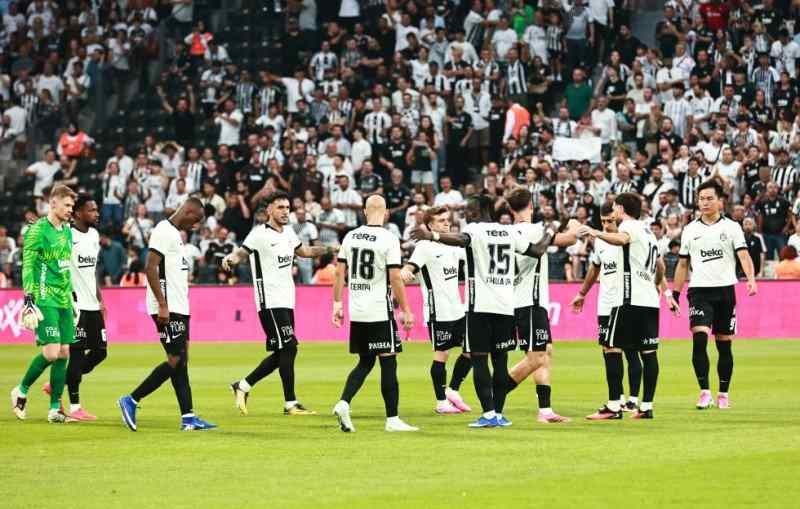 Beşiktaş Avrupa Ligi’nde play-off turunda