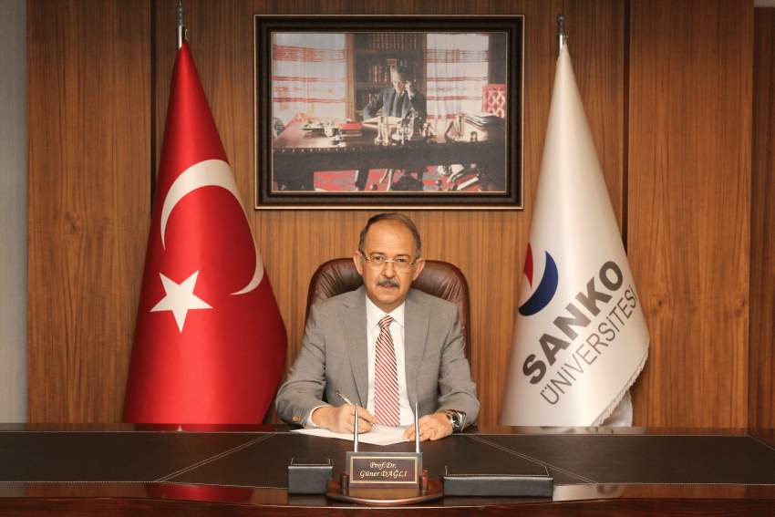 Rektör Dağlı’dan 30 Ağustos Zafer Bayramı mesajı