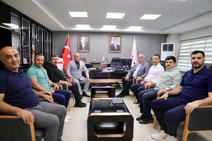 Hüseyin Özhan’dan gençlik ve spor ziyareti