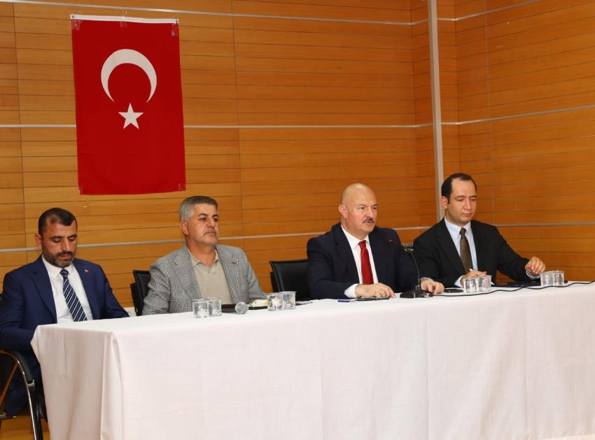 Gerger’de muhtarların talepleri dinlendi