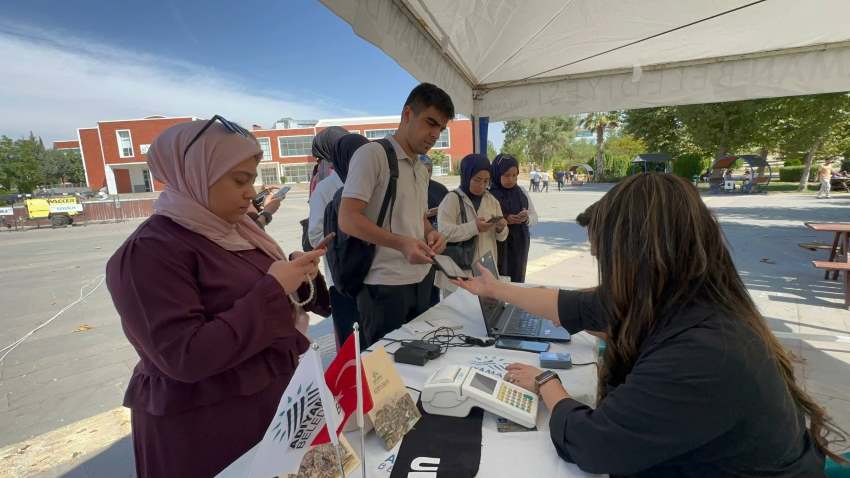 Adıyaman’da öğrencilere ücretsiz ulaşım desteği