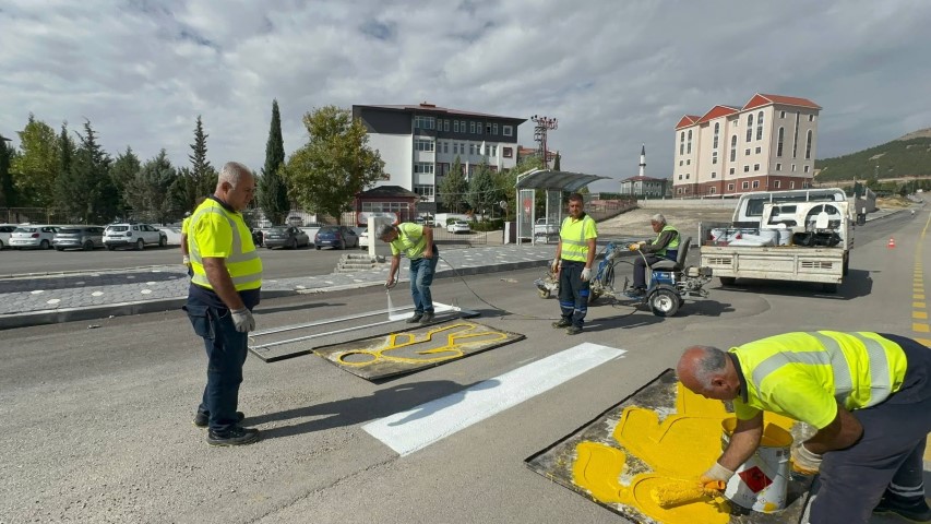 Esentepe Caddesi'nde Trafik Güvenliği Artırıldı