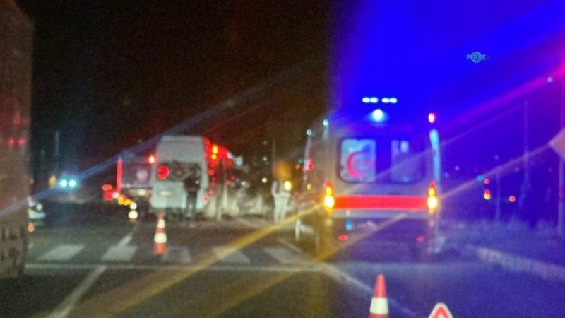 Adıyaman’da Feci Kaza: 15 Yaralı