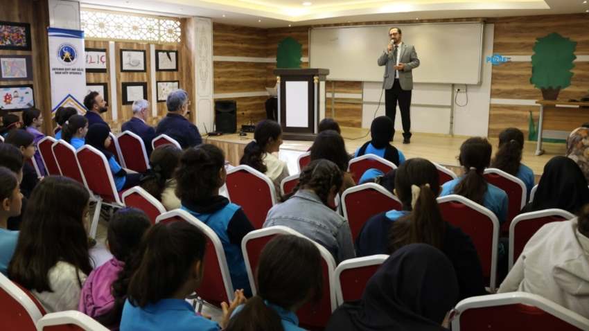 Adıyaman’da İmam Hatipli Öğrencilerle Buluşma
