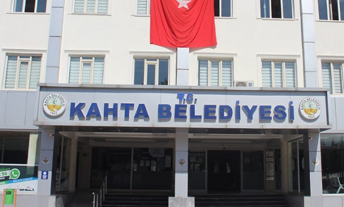 Kâhta Belediyesi’nde Neler Oluyor 