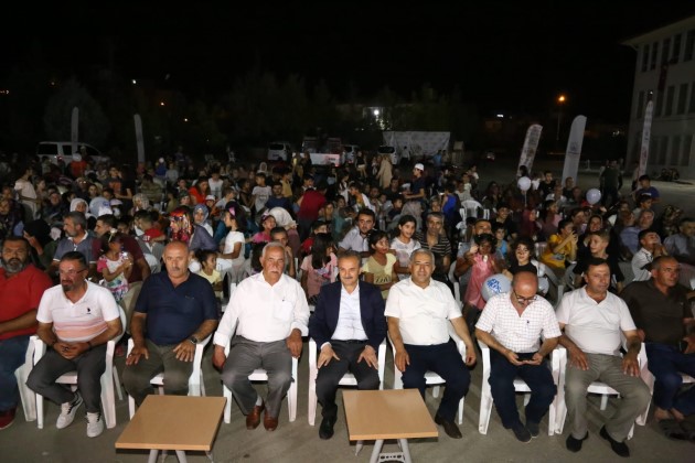 Fatih ve Malazgirtliler Türkülerle Coştu