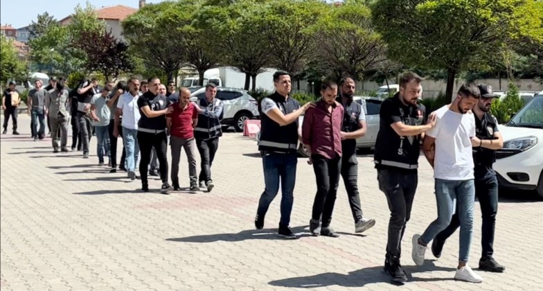 3 Farklı İlde Esrar Operasyonu
