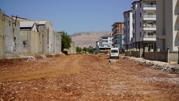 Belediyeden Yol Açma Çalışmalarına Devam